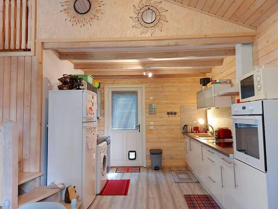 Chalet Au Milieu De La Foret Avec Lac A Proximite Layrac 外观 照片